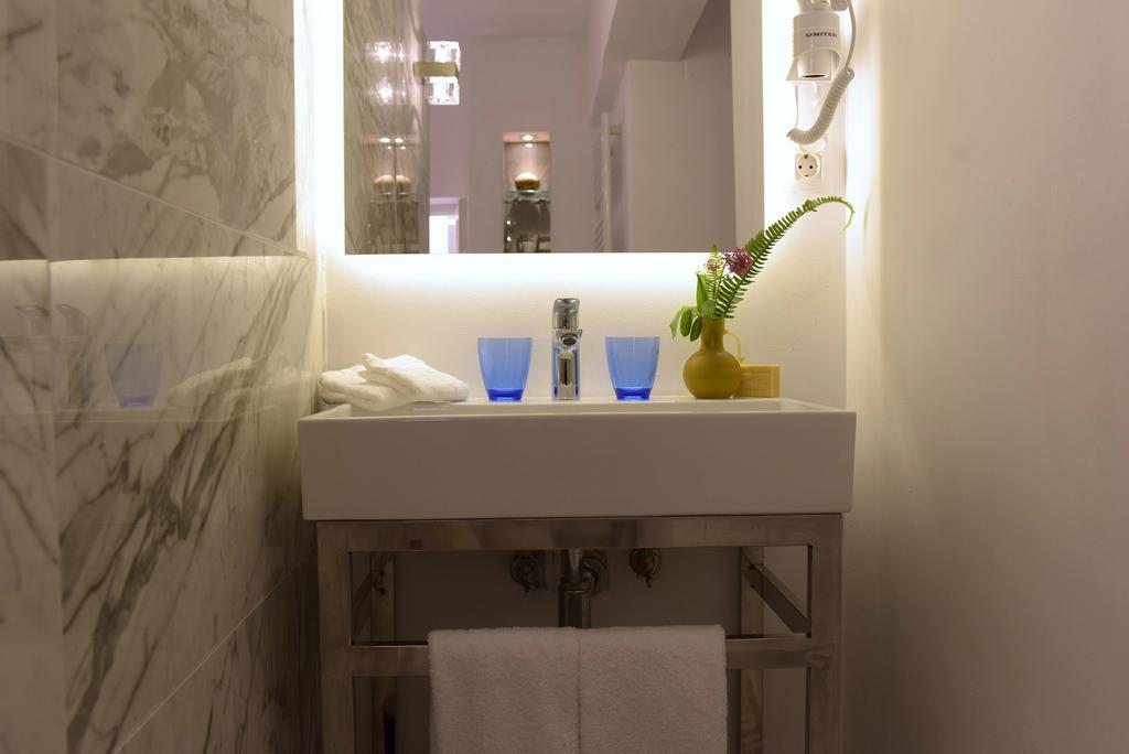 Achillion Liston Suites Corfu  Buitenkant foto